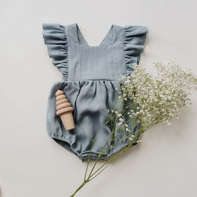 Annie & Charles® Organic Linen Bloomer Daisy