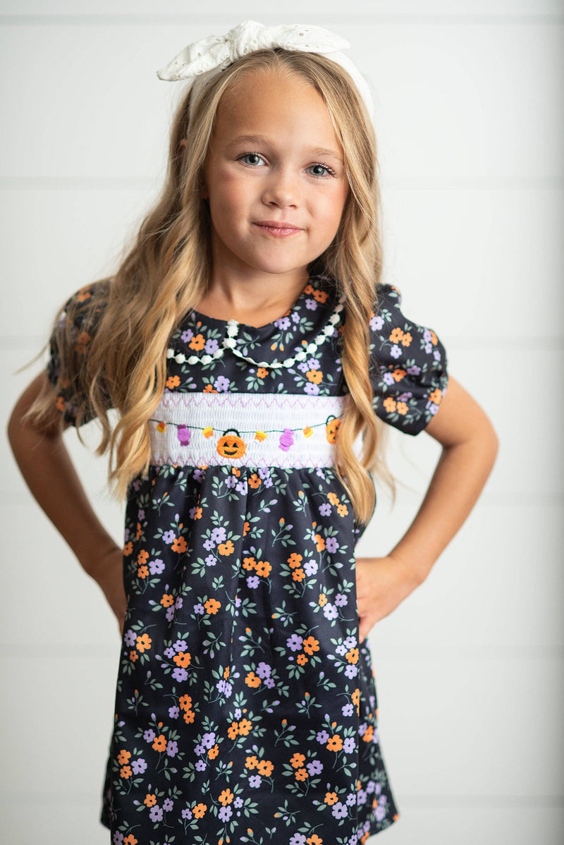 Kids Halloween Pumpkin Candy Smocked Puff Sleeve Fall Dress: 10/12